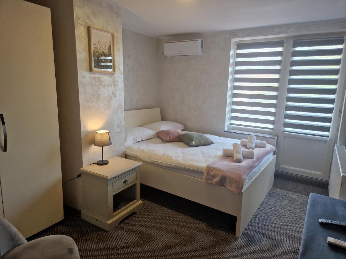 Casa Vatra Radauti Hostel Luaran gambar